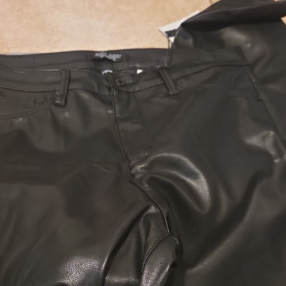Judy Blue Shiny Black Skinny Jeans